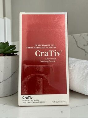 Grape Flower Cell Triple Antioxidant Serum — Red